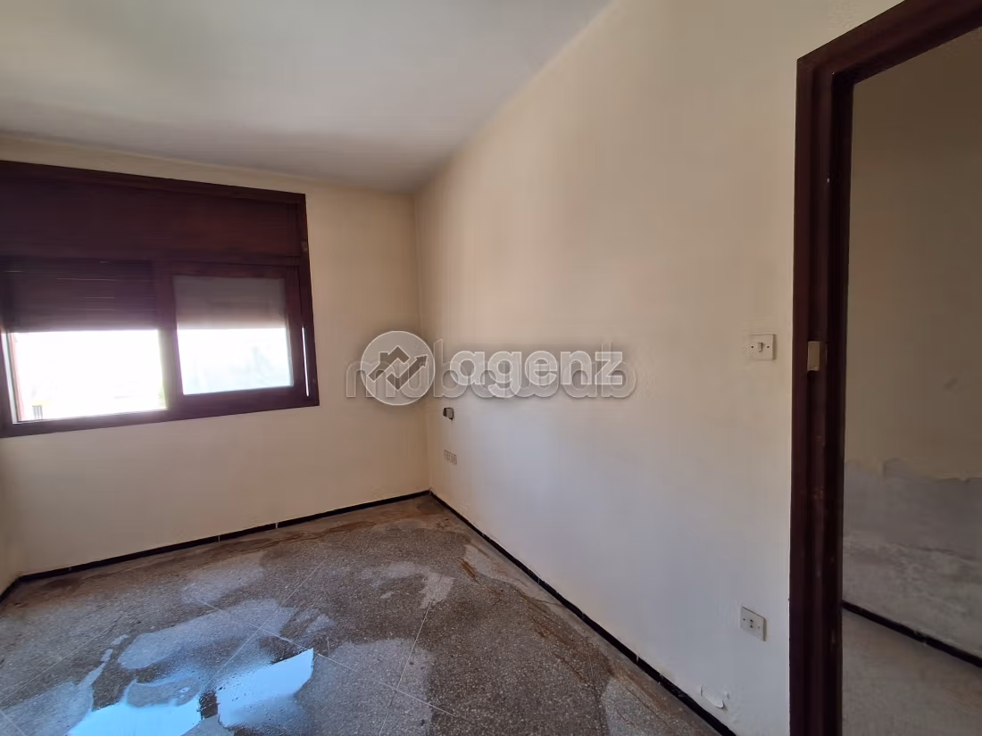 Villa in vendita 570 m², 6 camere Btana Salé