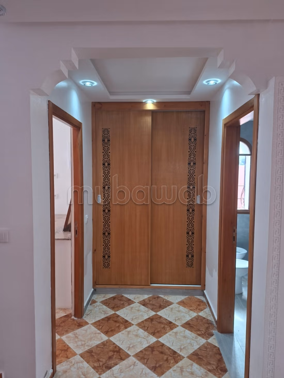 Casa de estilo villa en venta - Castillejo