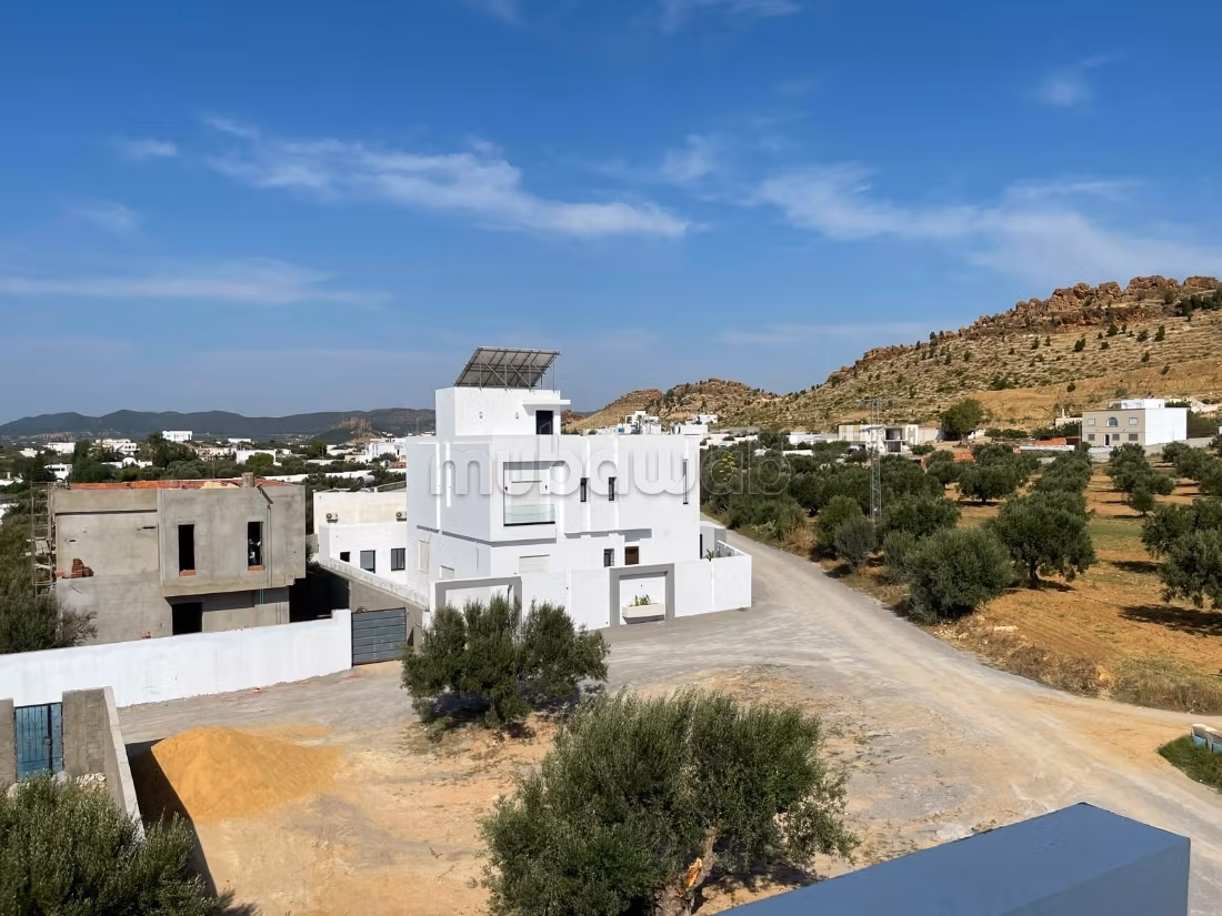 High standing villa in Monchar Hammamet