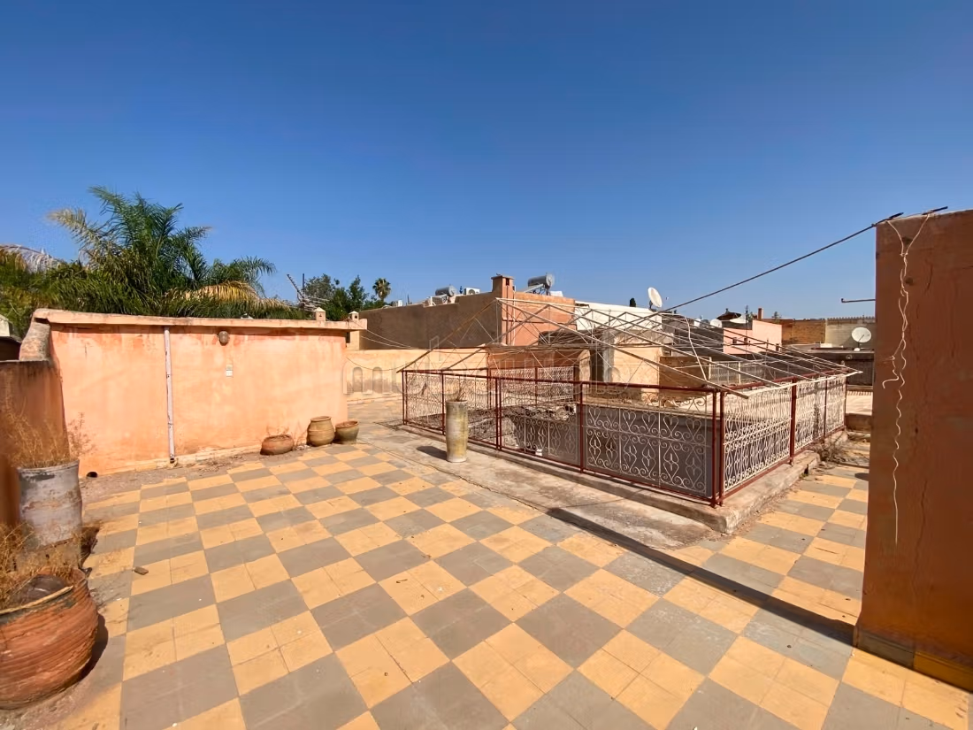 Vente riad à renover melkia au quartier mouassine
