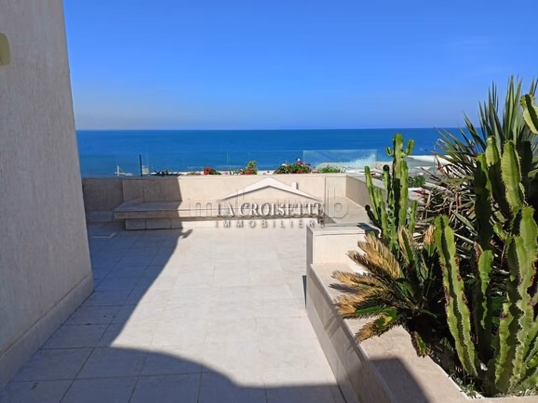 Villa arredata con vista mare S3 a Gammarth