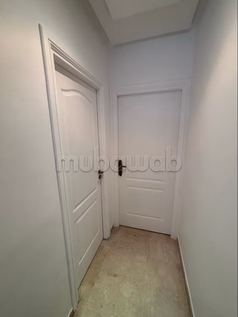 Charmante 2-Kamer 55m² gemeubileerd Dichtbij 17e verdieping