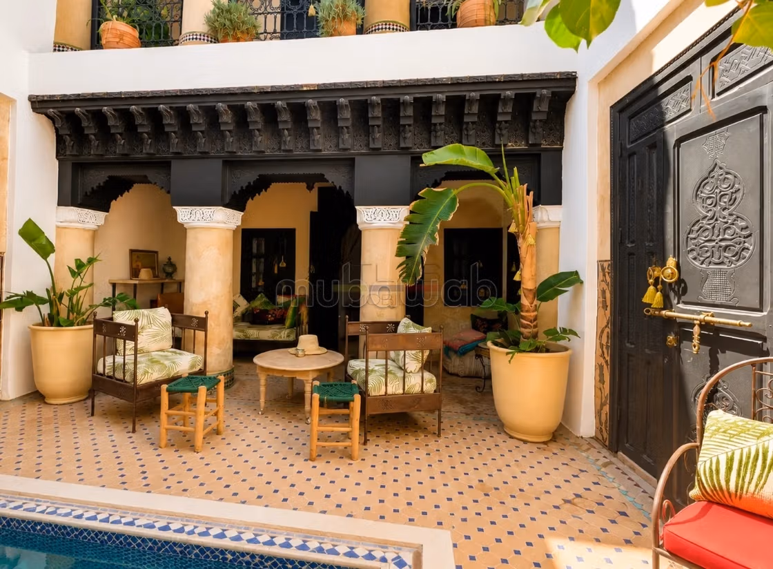 Riad intitolato con piscina e terrazza a Bab Aylan