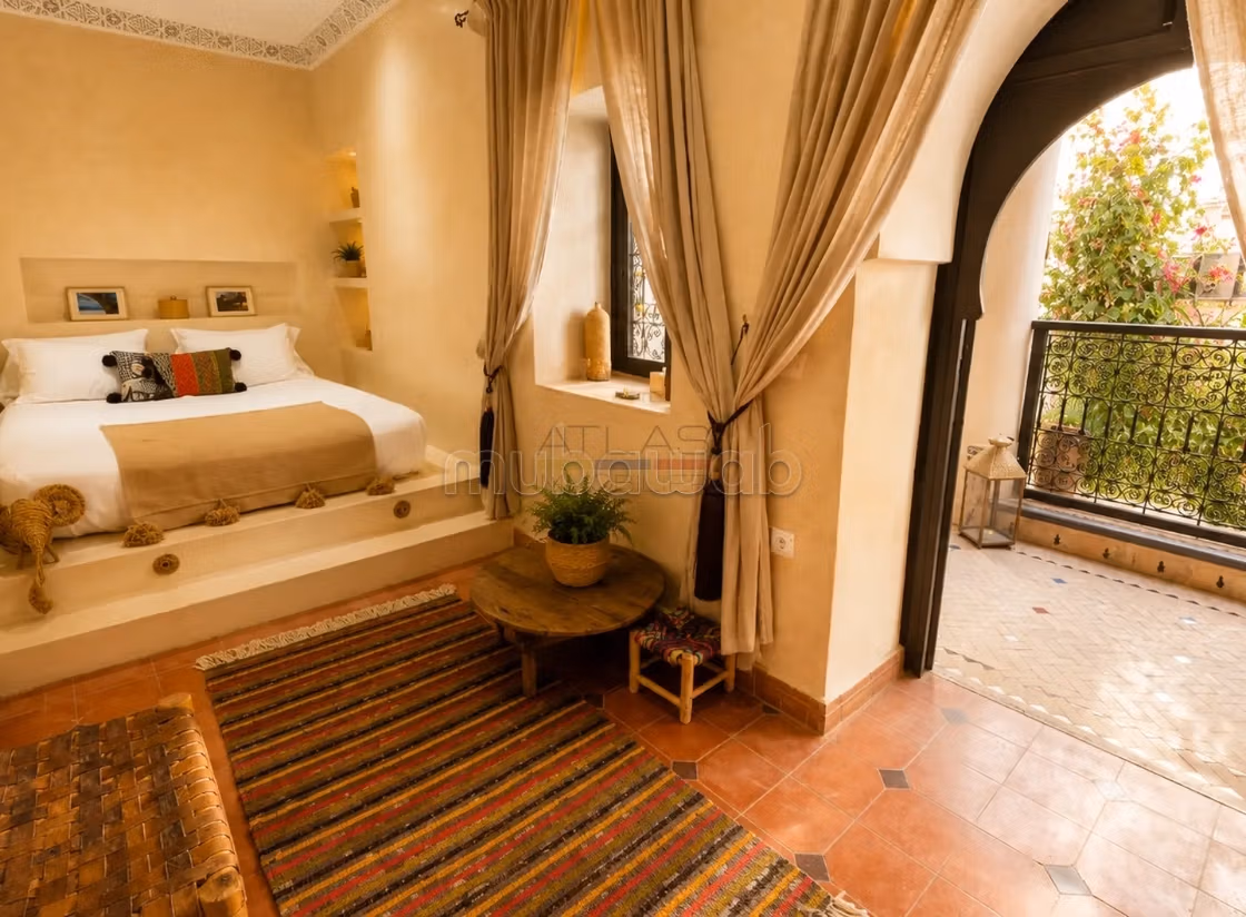 Riad intitolato con piscina e terrazza a Bab Aylan