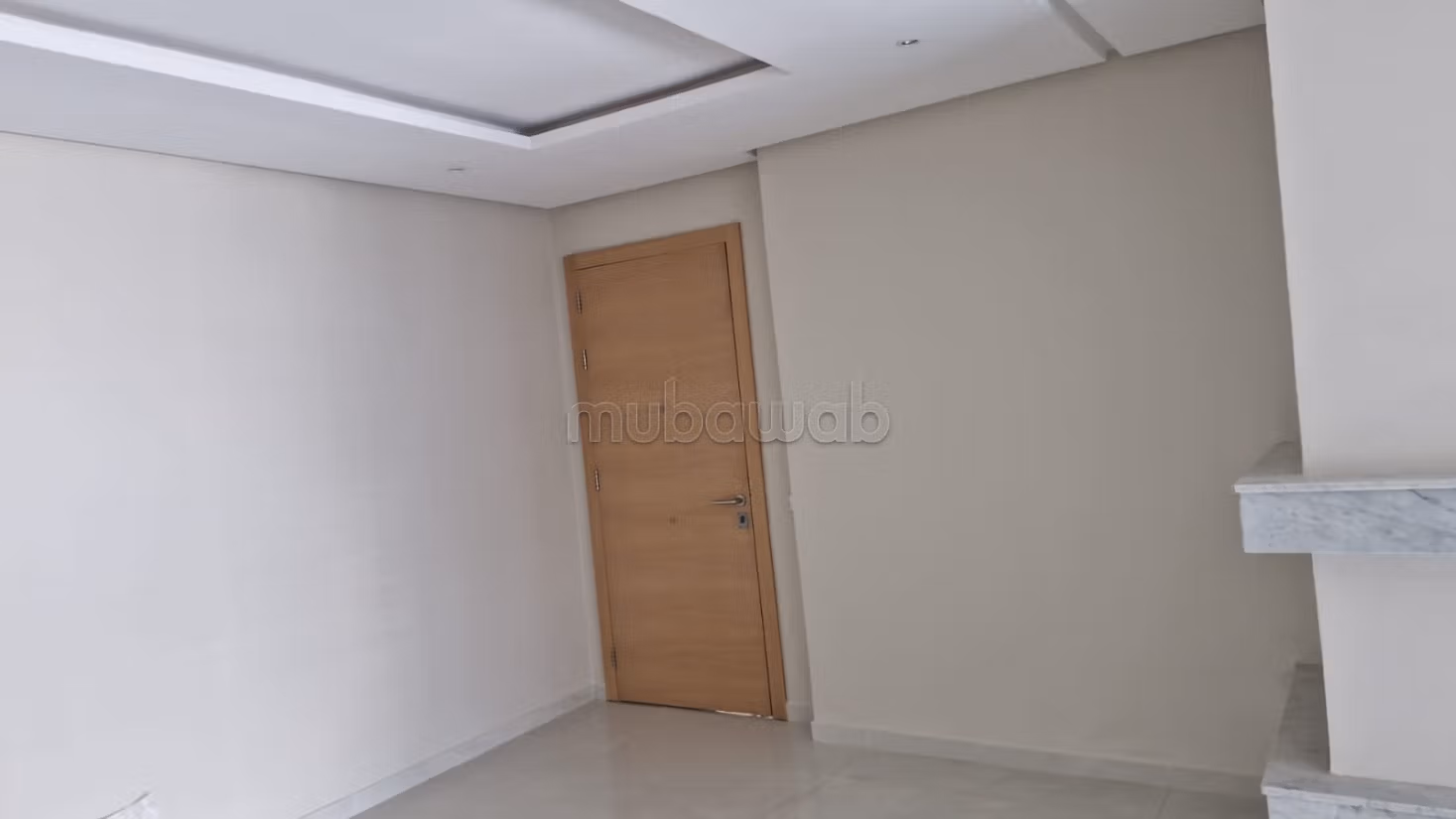 Appartement à louer à Riyad.
5 grandes pièces — 3