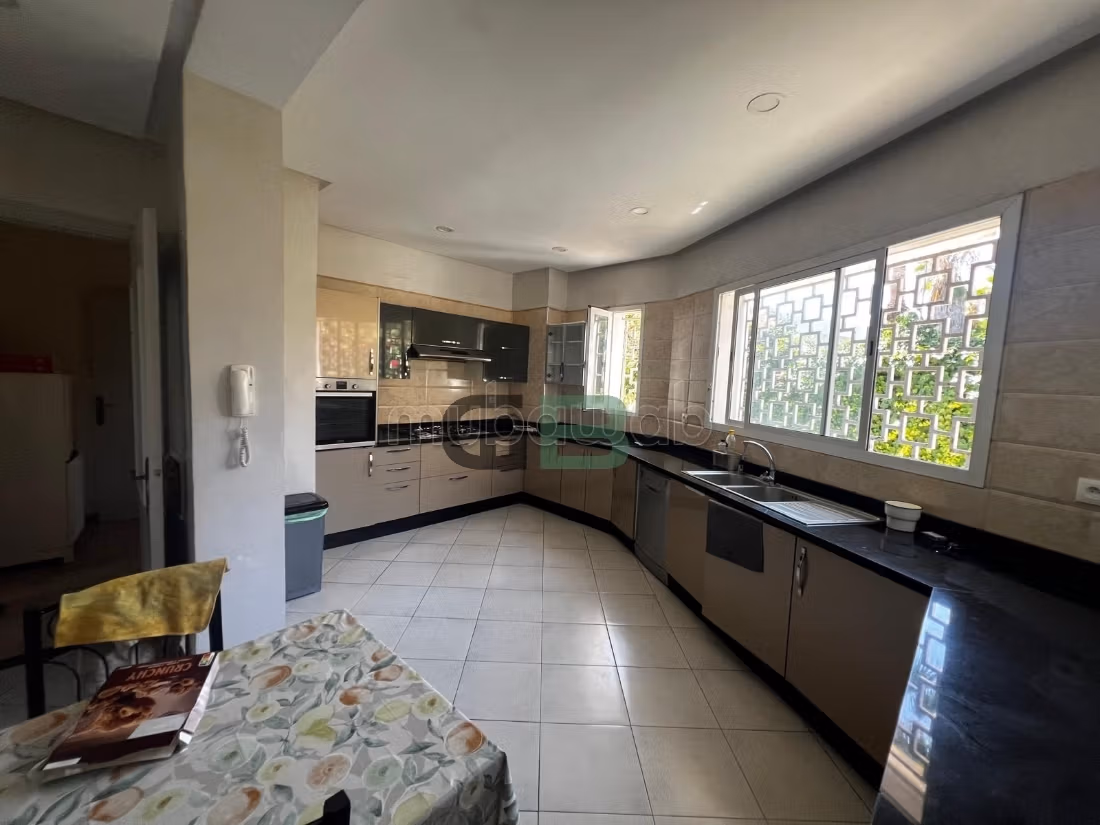 Villa AinDiab, 4 bedrooms Garden/pool Hammam