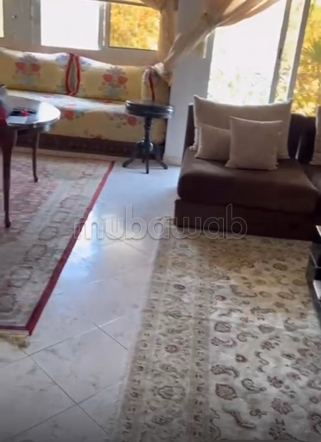 Louez cet appartement à Derb Lihoudi.
Surface totale 143 m².
Ascenseur et places de parking — 3