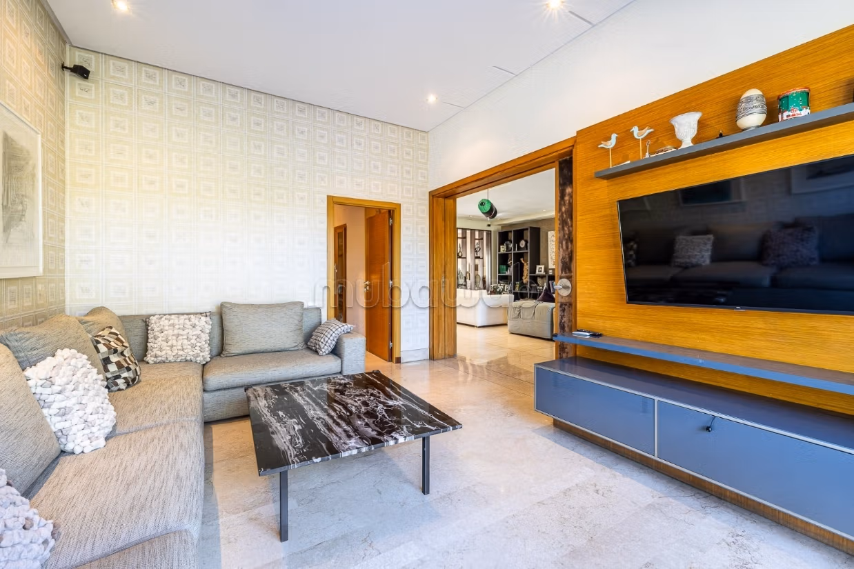 Villa te koop in Ain Diab langs de Route d'Azzemour