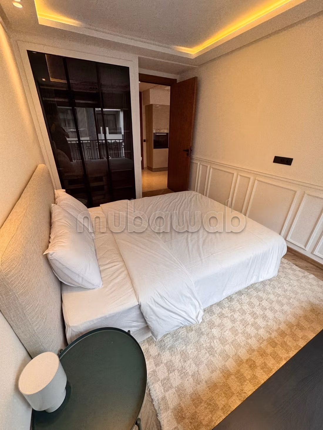 Location d'un appartement à Les princesses. 
1 belle chambre. 
Bien meublé