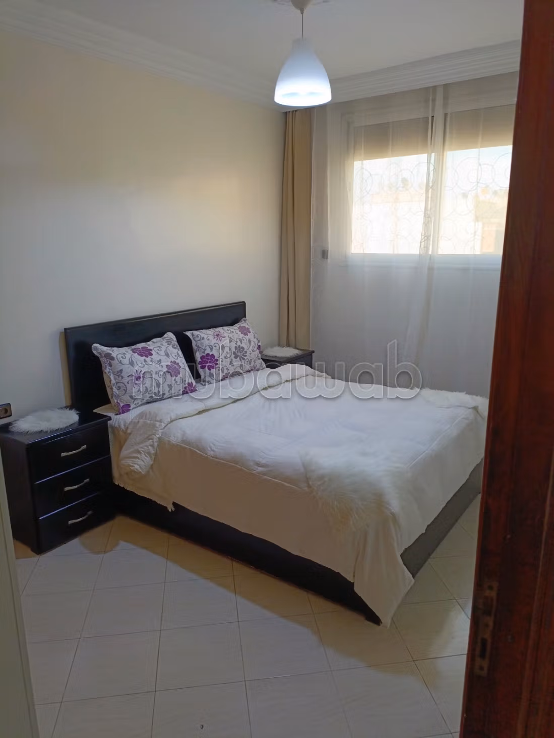 Appartement à vendre à Al Qods. 
Surface de 106 m². 
Cuisine bien équipée — 4
