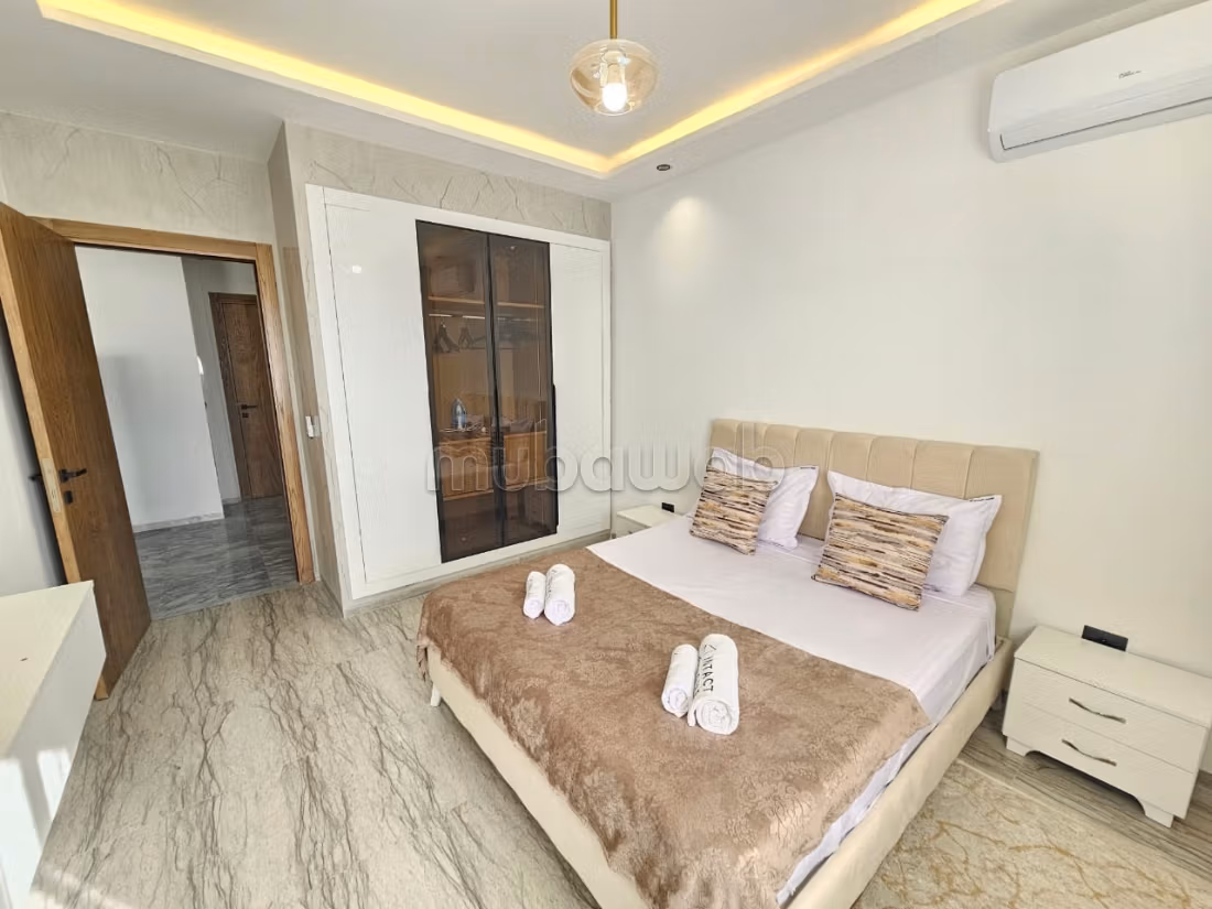 Elegance and Comfort: Cosy Stay