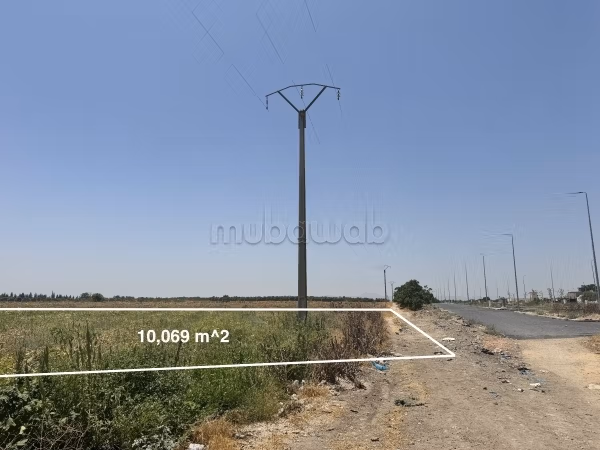 1 Hectare Perceel in Peri-urbane Landelijke Zone