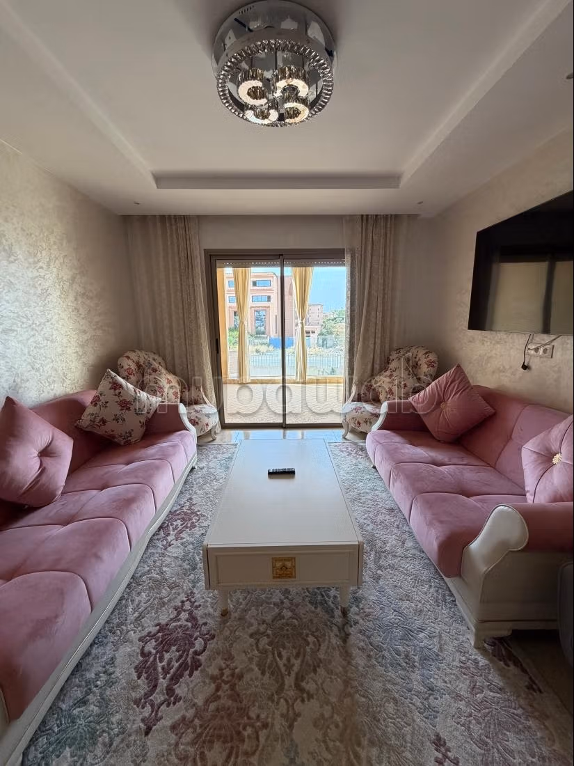 Furnished Apartment 92 m² with Pool – Al Mazar
