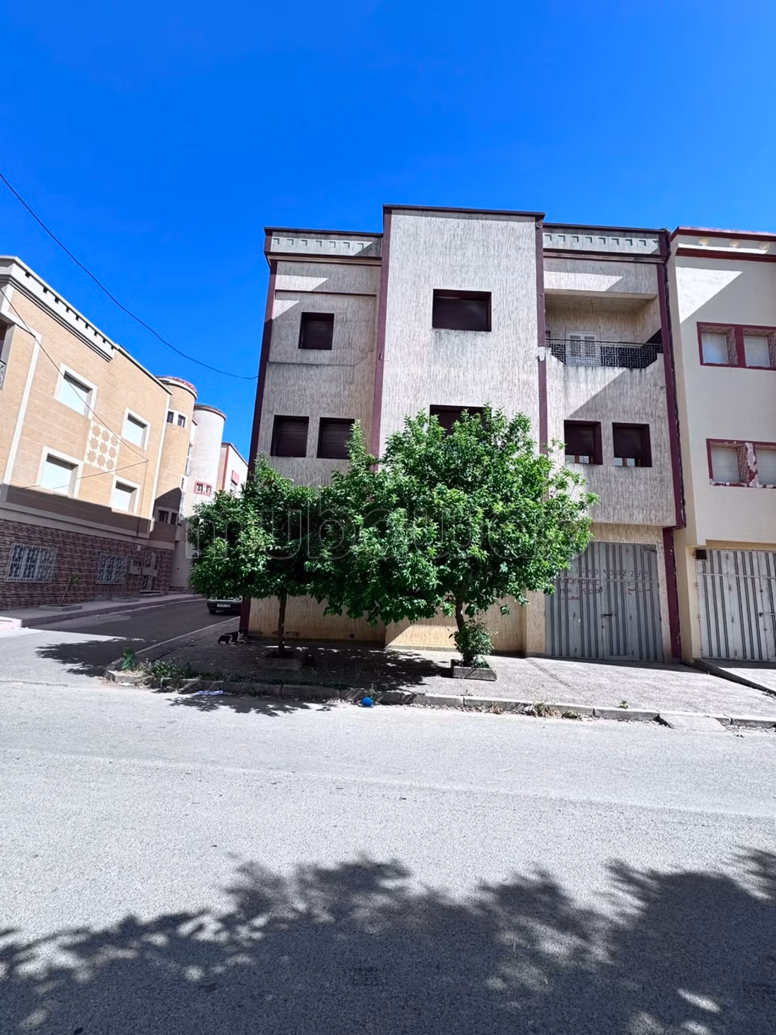 Maison semi jumelée avec 3 appartements TAZA