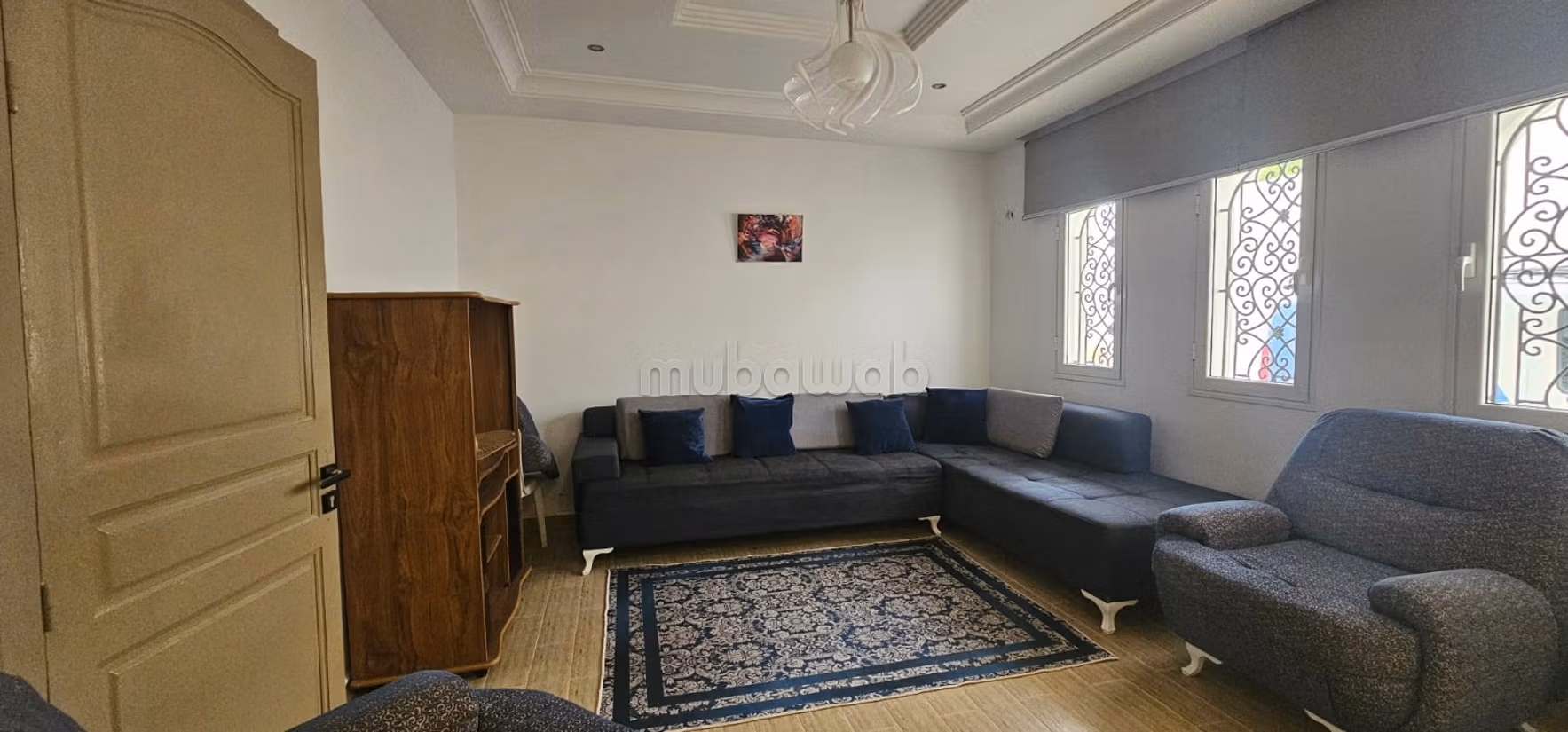 Casa di lusso in affitto. Superficie di 600 m². Posti auto e giardino