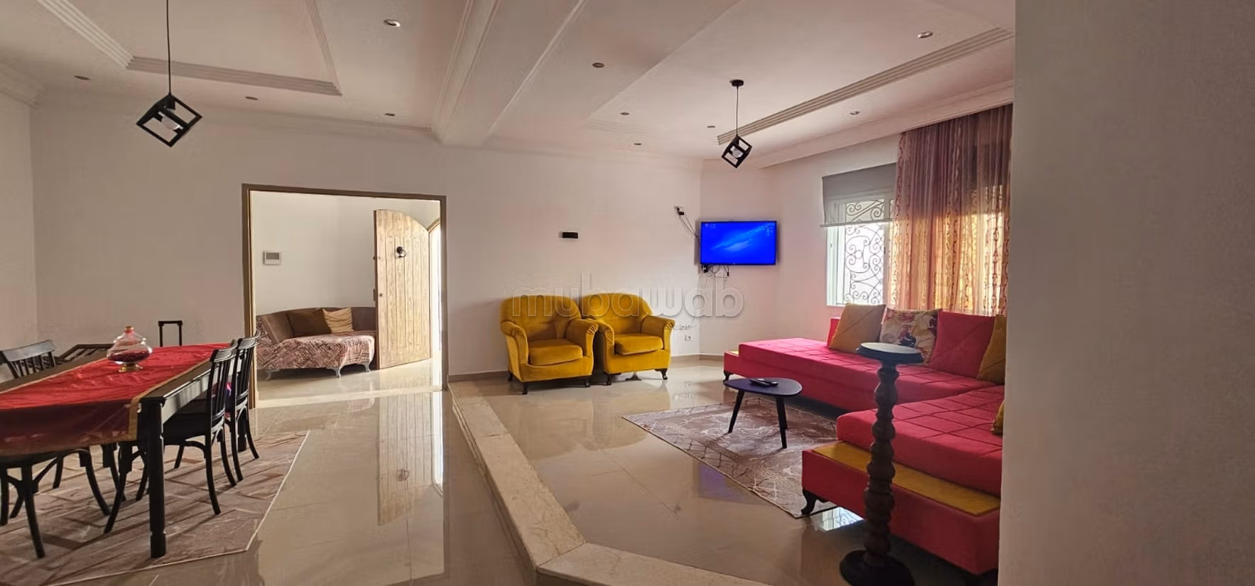 Casa di lusso in affitto. Superficie di 600 m². Posti auto e giardino