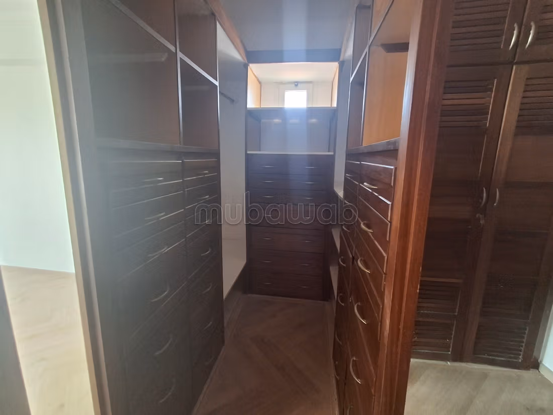 Appartement 220 m² à Ain Diab — 10
