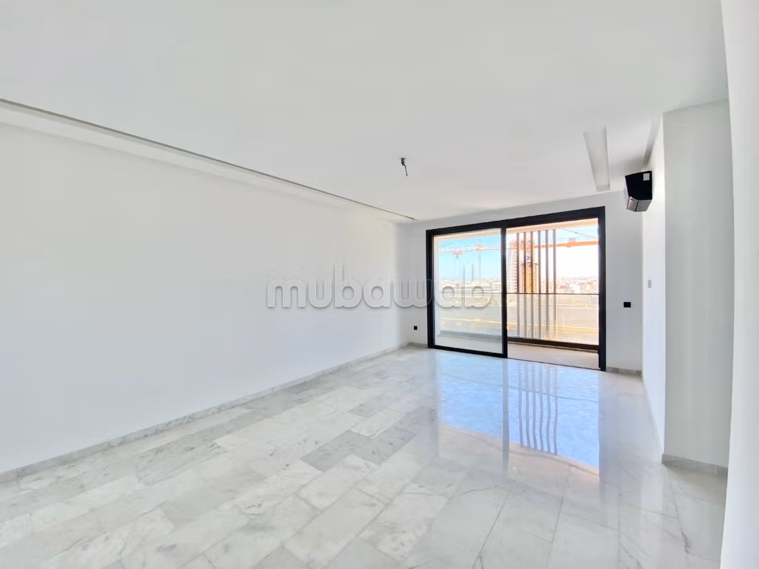 Appartement en location à Casablanca Finance City. 
2 chambres. 
Porte blindée, sécurité — 4