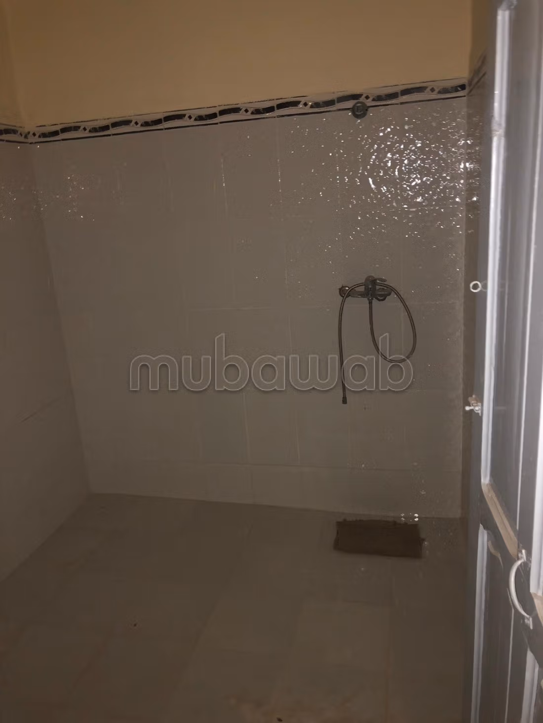 Casa su strada commerciale a Sidi Slimane via Jalil Tazi