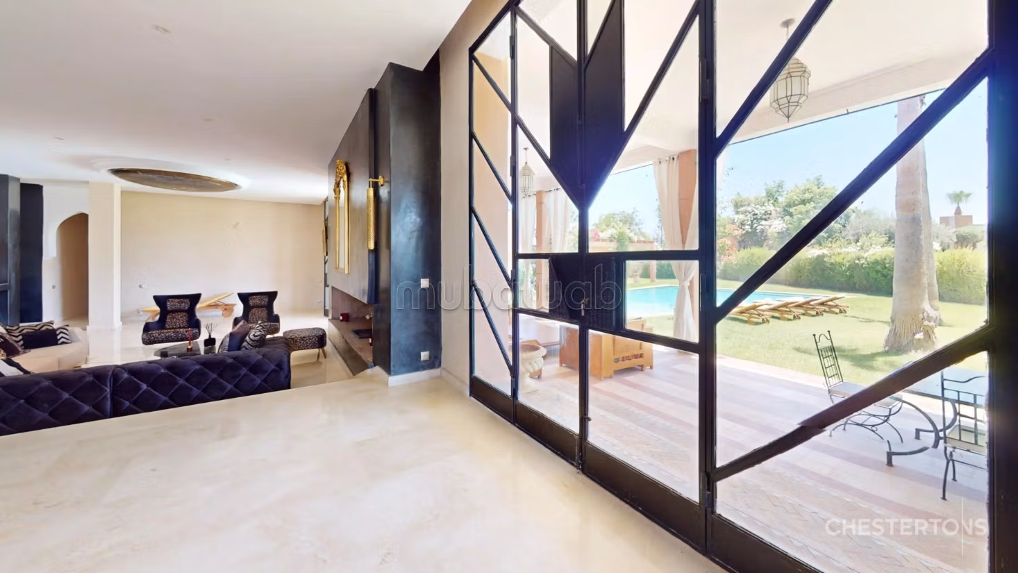 Superb 5-bedroom villa on Route de Ourzazate