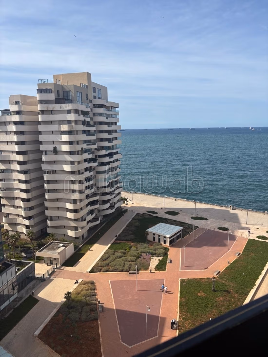 Une vue exceptionnelle sur la mer & la mosquée hassan ii