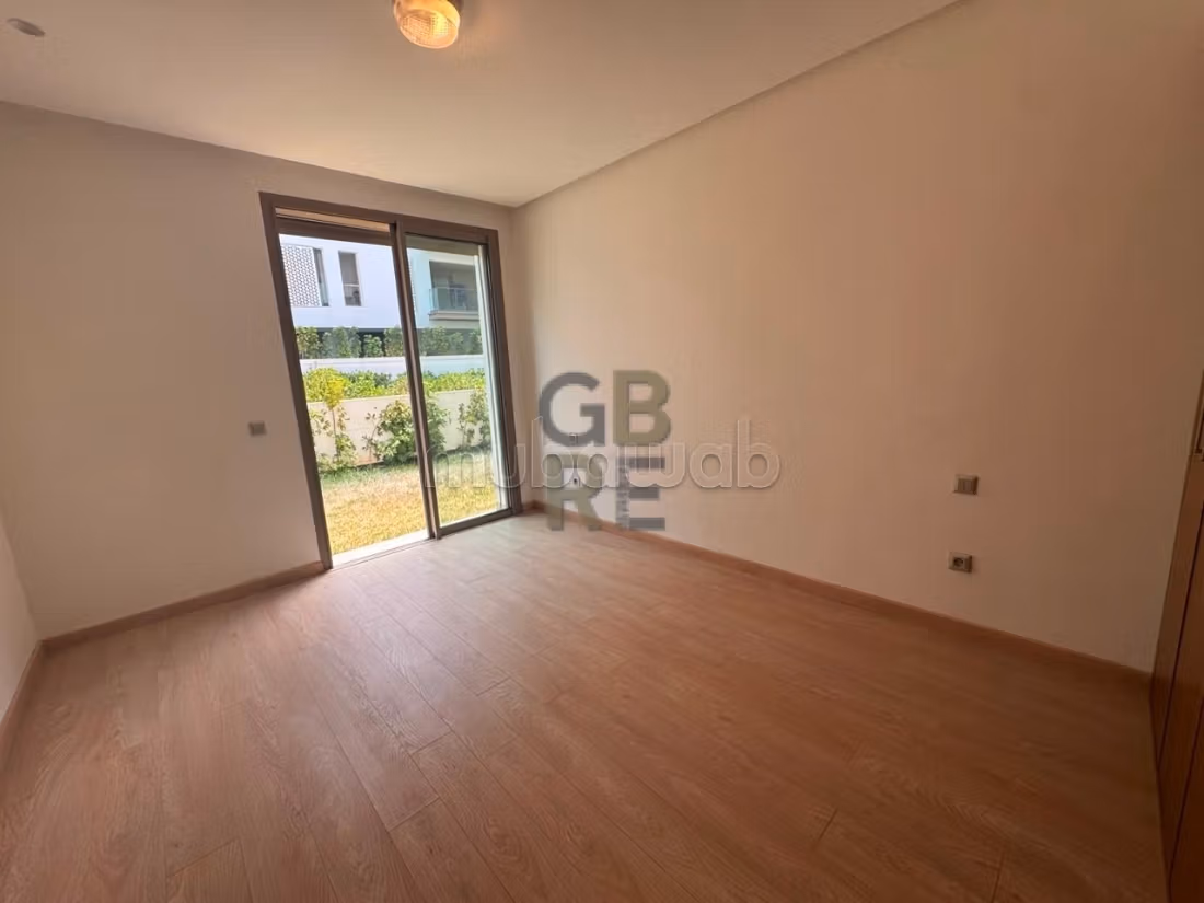 Appartement de standing à Souissi l'orangeraie
Rabat — 3