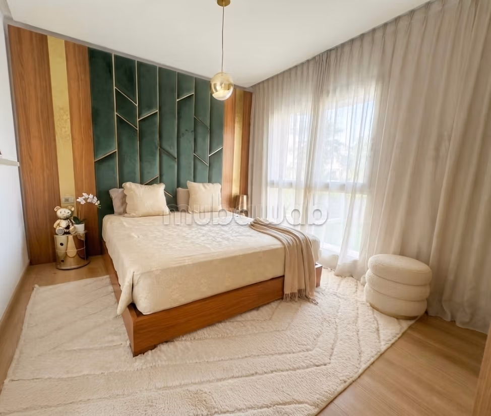 À vendre appartement à Boulevard Med 6.1 Chambre. Résidence avec concierge, climatisation générale — 4