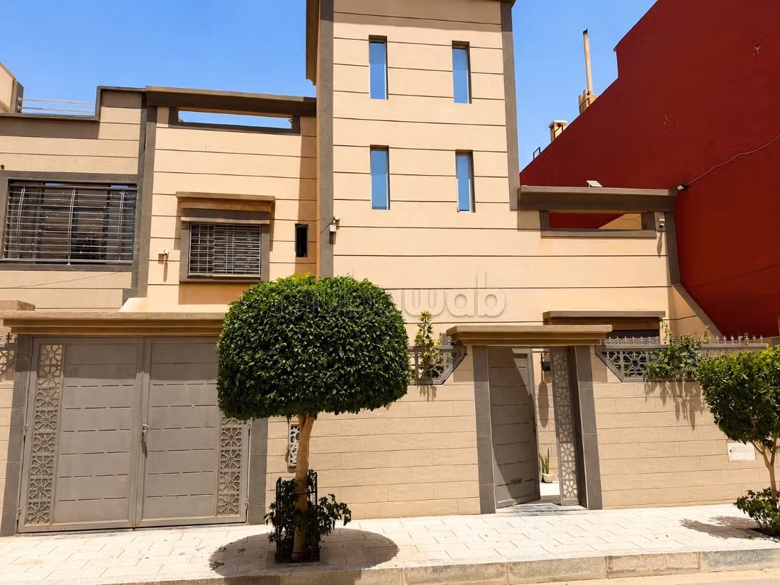 Belle maison à Hay Zohour, Route de Jerada – Oujda