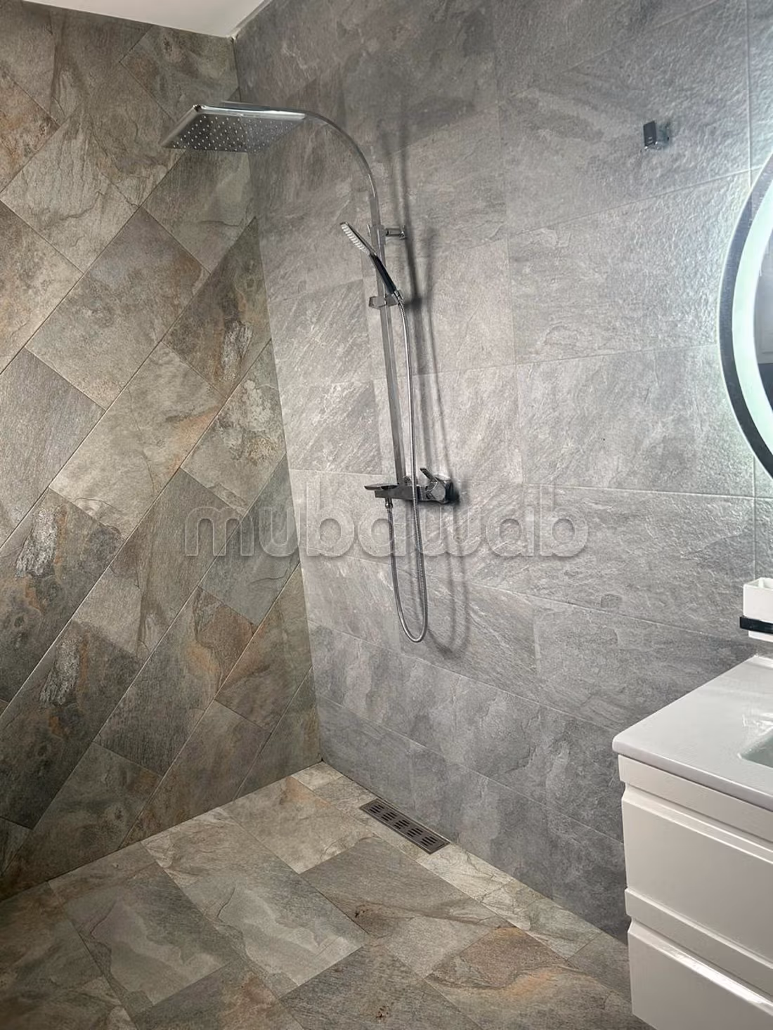 Villa 400m2 neuve vue sur mer Sidi bouzid