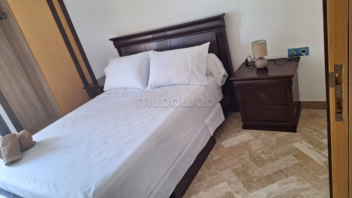 Bel appartamento in affitto a Plage Oued Cherrat. 2 belle camere. Arredato