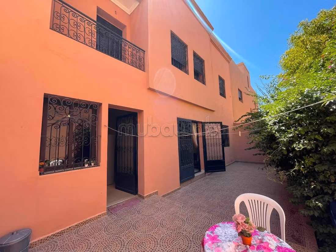 Villa in affitto con 6 camere situata a Izdihar