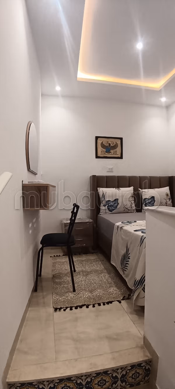 Appartements à louer à Hammamet. 
Surface de 30 m². 
Antenne parabolique et sécurité