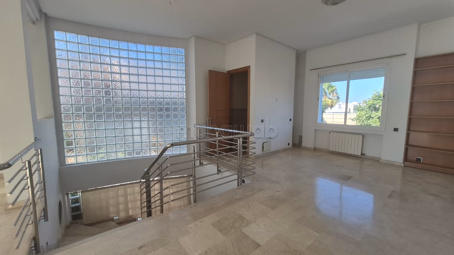 A louer Villa Vide 4ch 500m2 Oasis