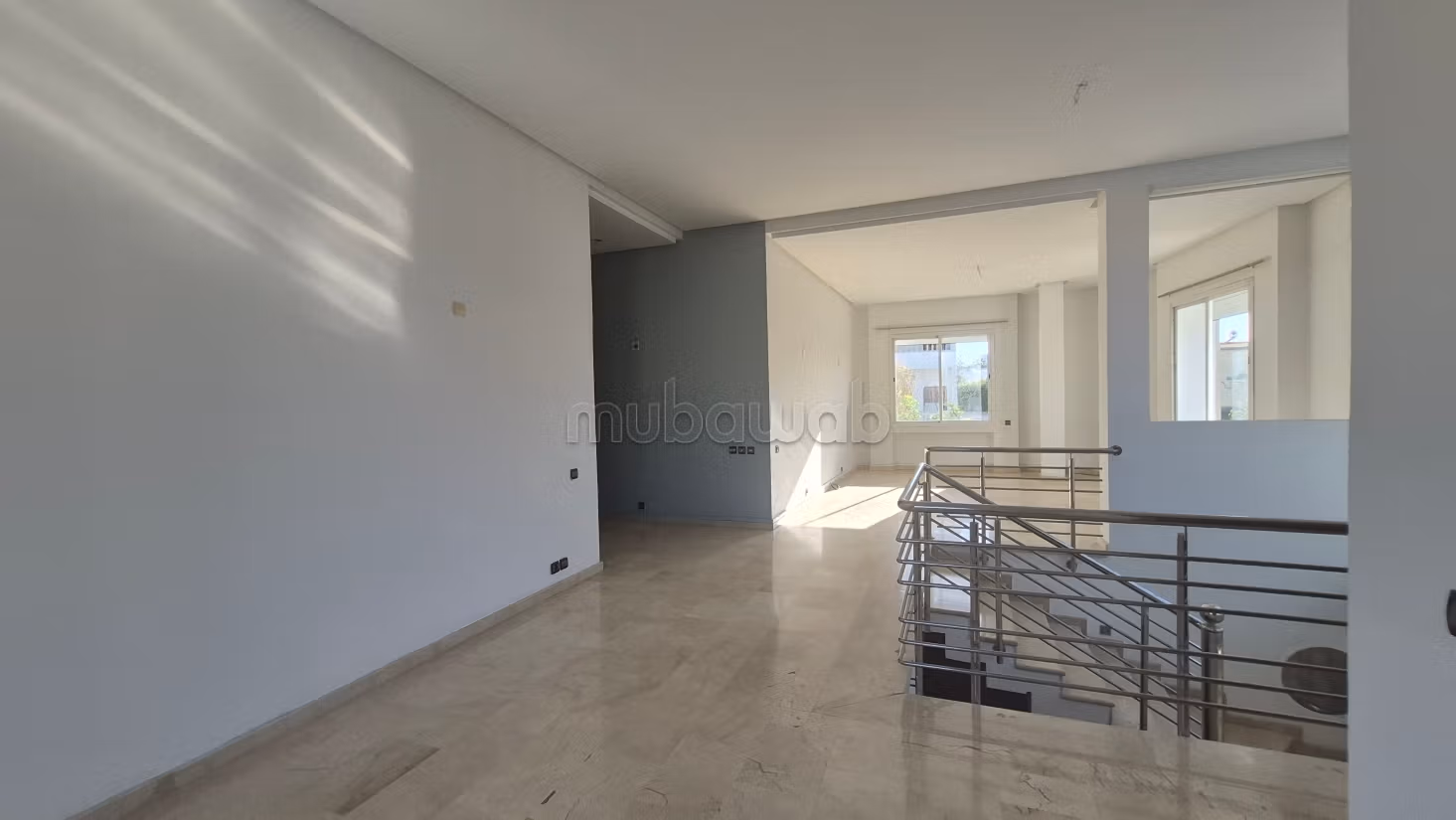 A louer Villa Vide 4ch 500m2 Oasis