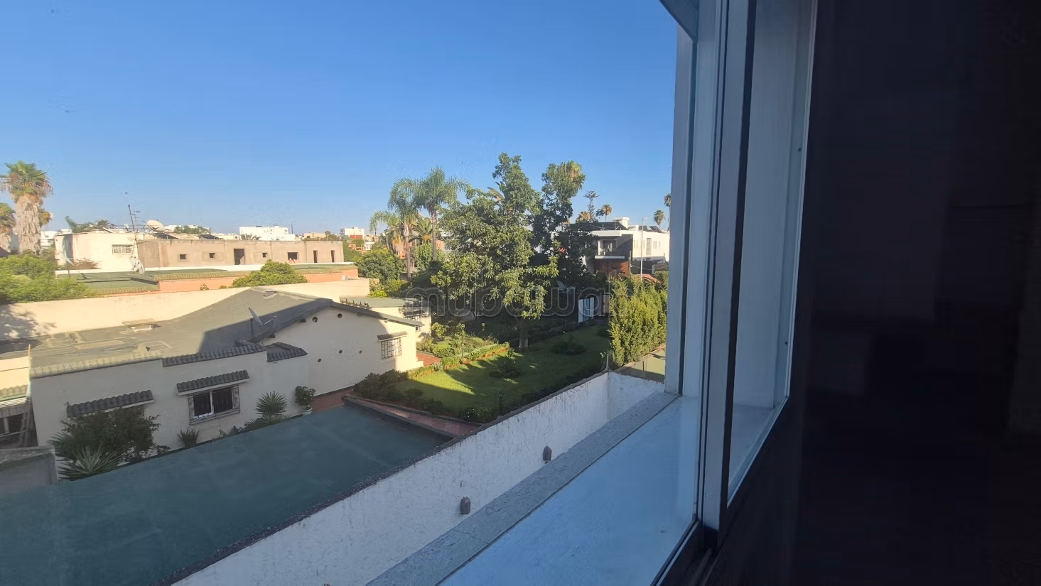 A louer Villa Vide 4ch 500m2 Oasis
