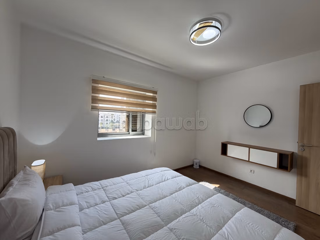 Appartement de vacances à louer à Founti.
Surface totale 95 m².
Piscine, climatisation