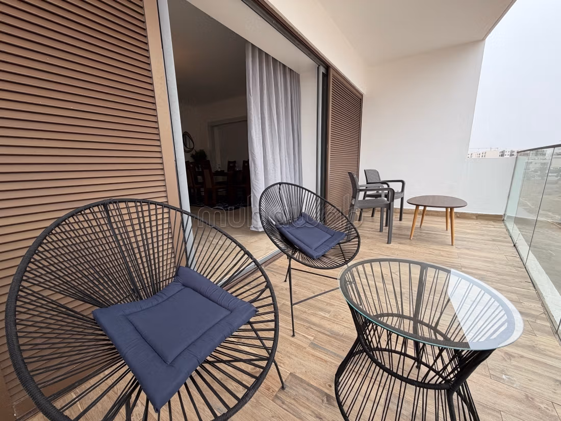 Appartement de vacances à louer à Founti.
Surface totale 95 m².
Piscine, climatisation