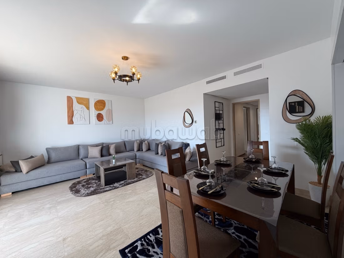 Appartement de vacances à louer à Founti.
Surface totale 95 m².
Piscine, climatisation