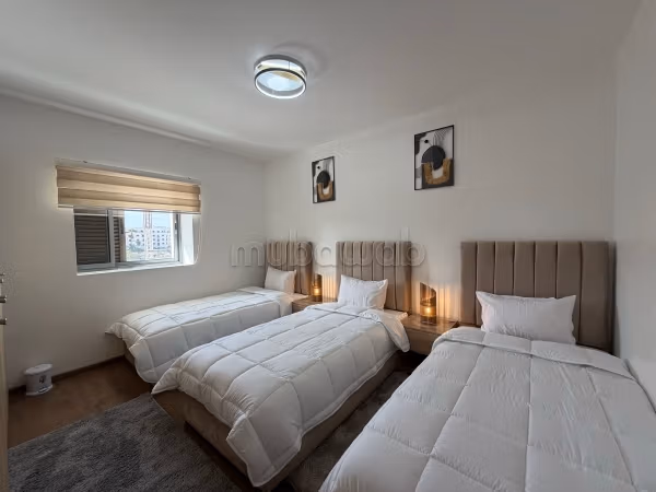 Appartement de vacances à louer à Founti.
Surface totale 95 m².
Piscine, climatisation