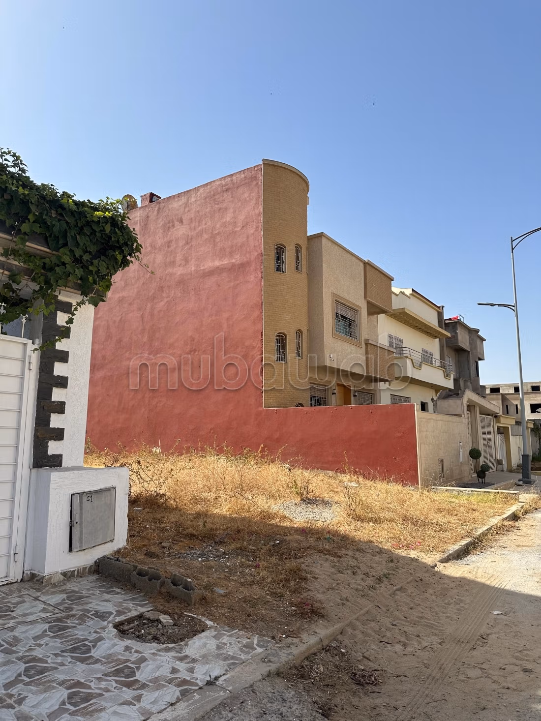 Plot of 200 m² villa in Sidi Allal El Bahraoui