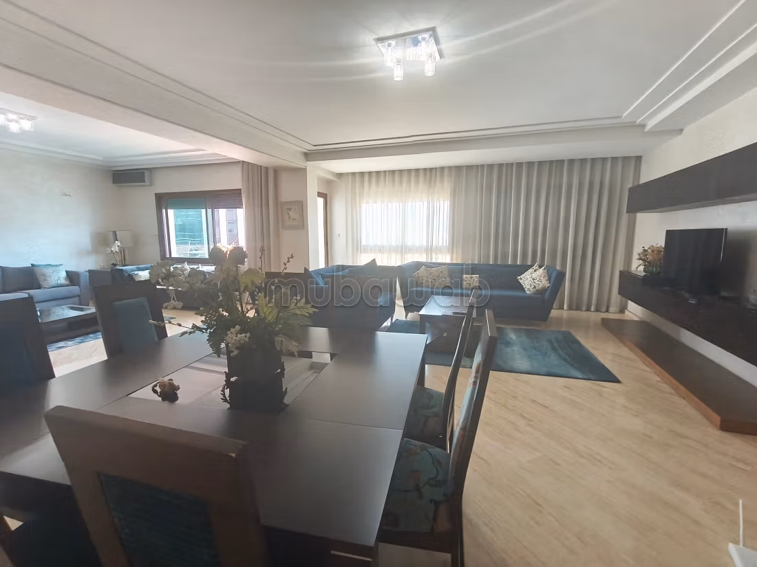 Bel Appartement à côté de Molière 
Palmier à louer — 5
