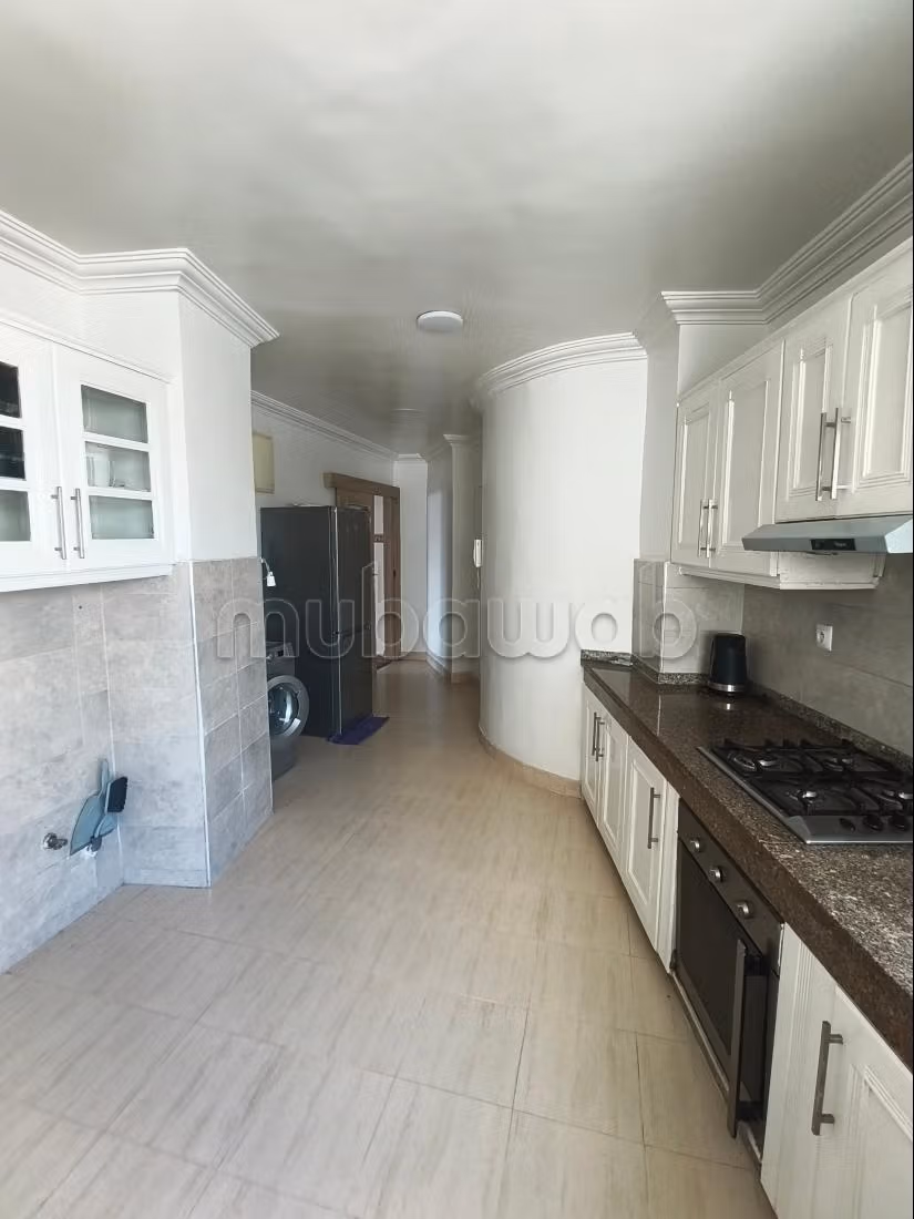 Magnifique appartement à louer proche de Molière 
Palmier — 5