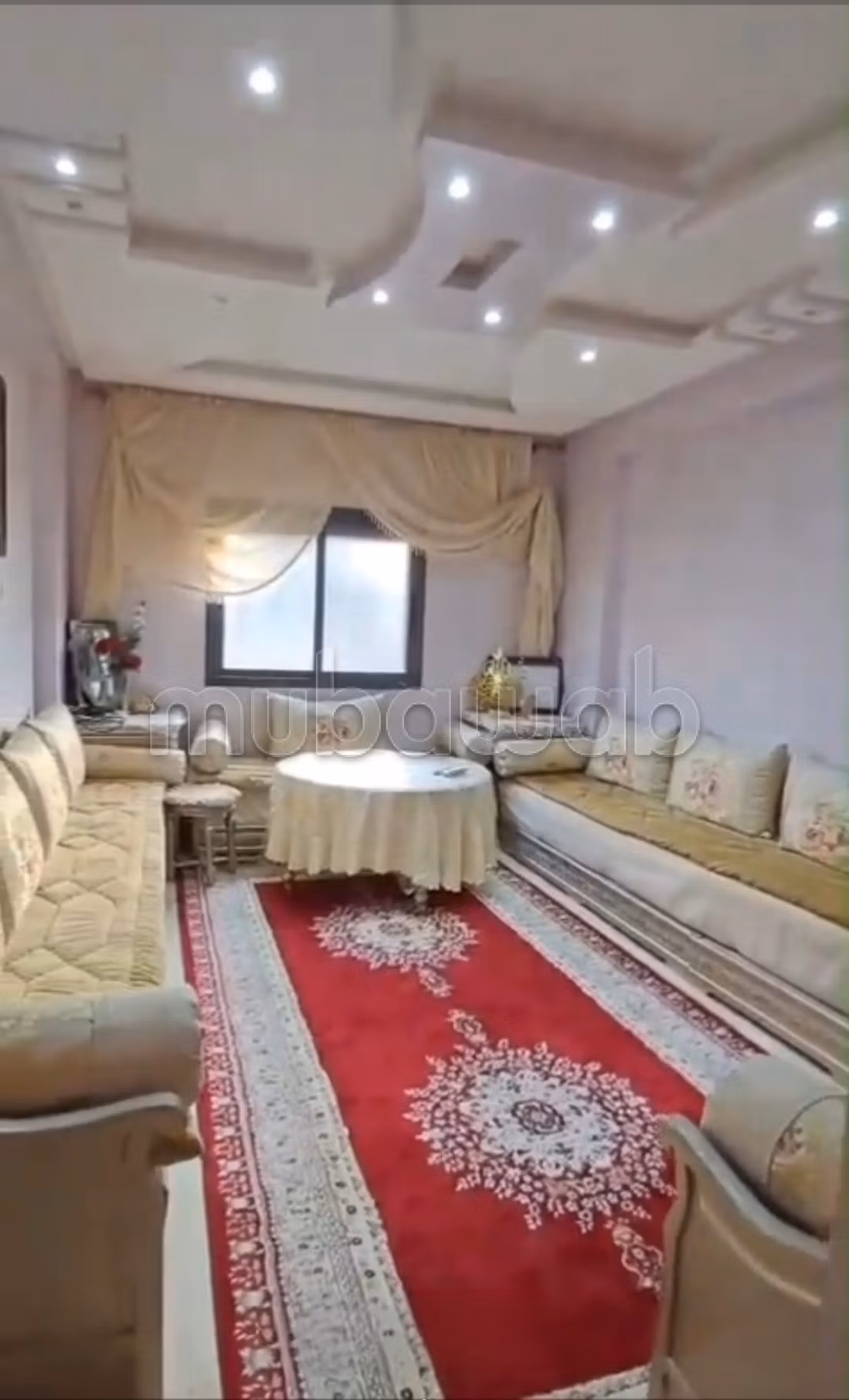 Superbe appartement à vendre à Al Qods. 
8 pièces confortables. 
Fenêtres double vitrage — 6