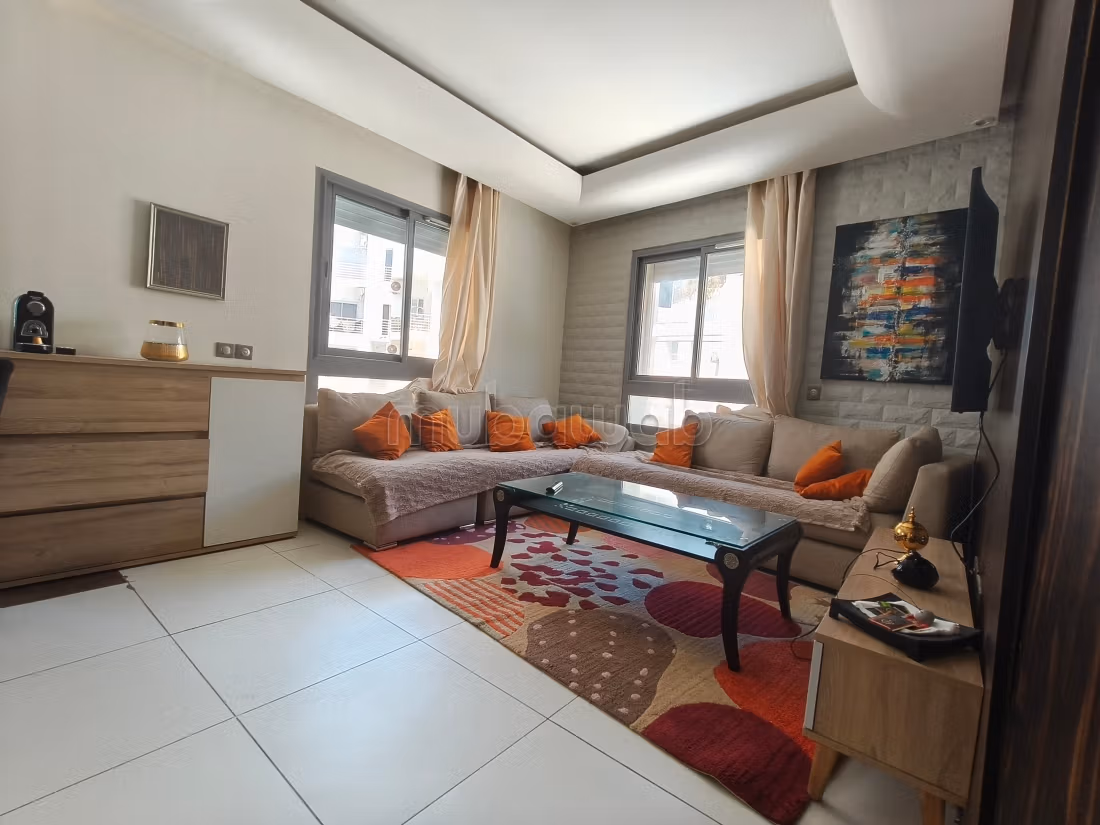 Studio en résidence fermée avec jardin à louer plein Racine — 4