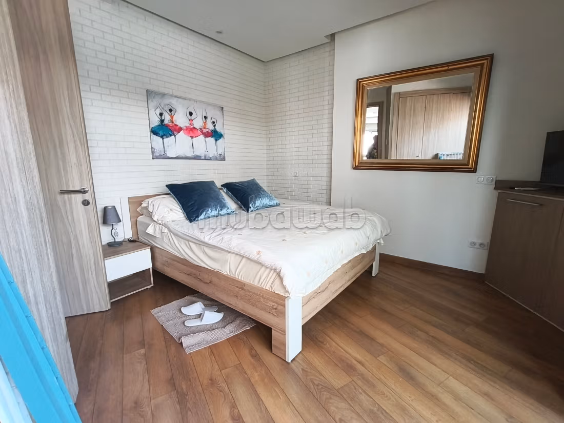 Studio en résidence fermée avec jardin à louer plein Racine — 5