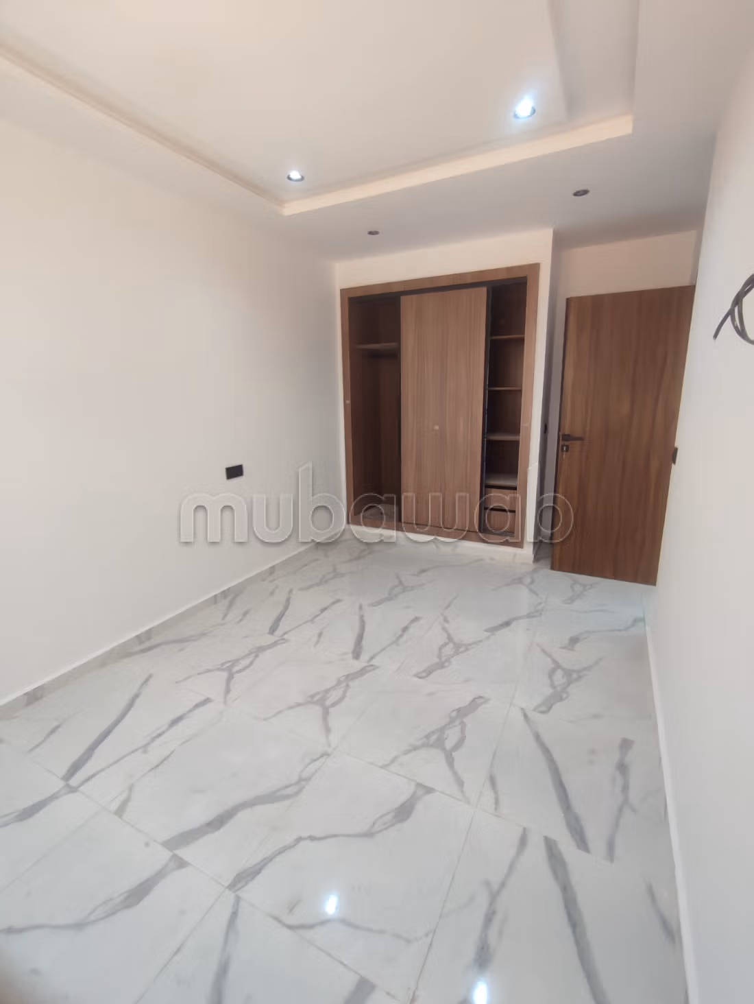 Appartement 98 m² à Sakani — 23