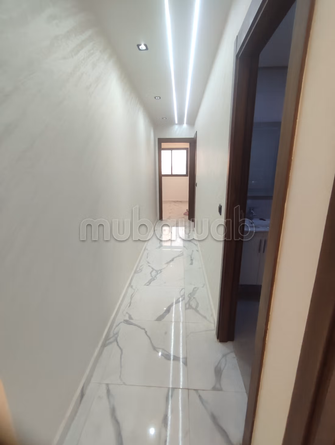 Appartement 98 m² à Sakani — 30