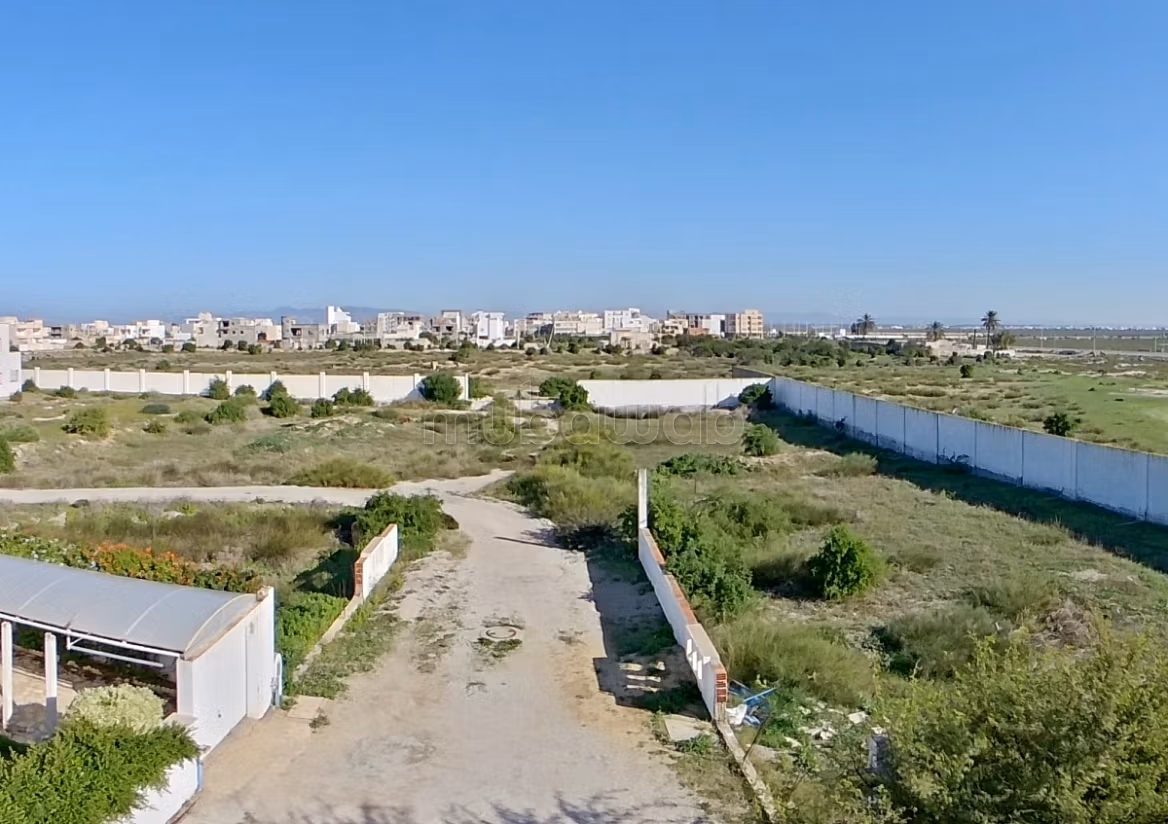 Diventa proprietario a 2 passi dal mare
