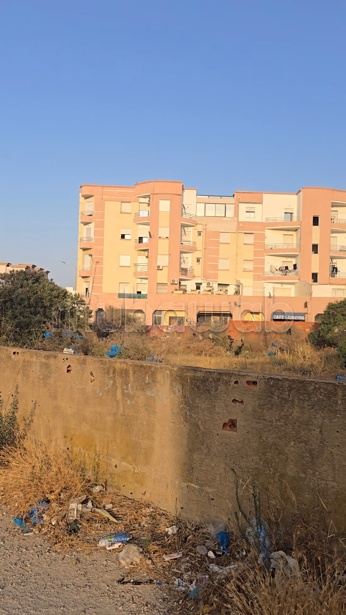 Terrain en vente. Superficie 1543 m²