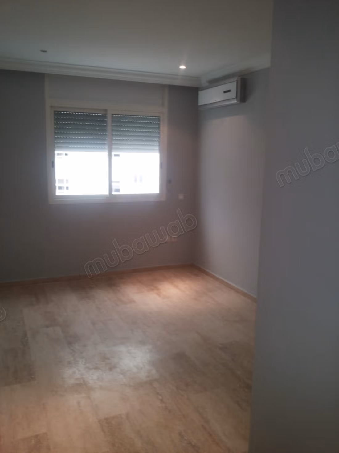 Apartamento con terraza en alquiler en Agdal